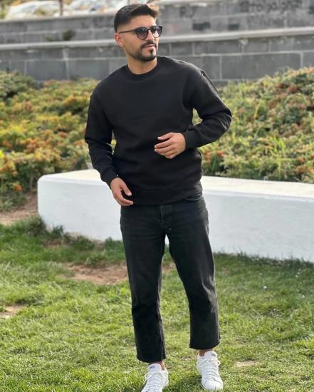 Yuvarlak Yaka Üç İplik Sweat