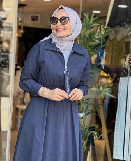 Yakalı Yarım Fermuarlı ve Bel Lastikli Elbise